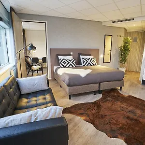 amrath-apart-hotel-schiphol-badhoevedorp.utrechthotels.net/