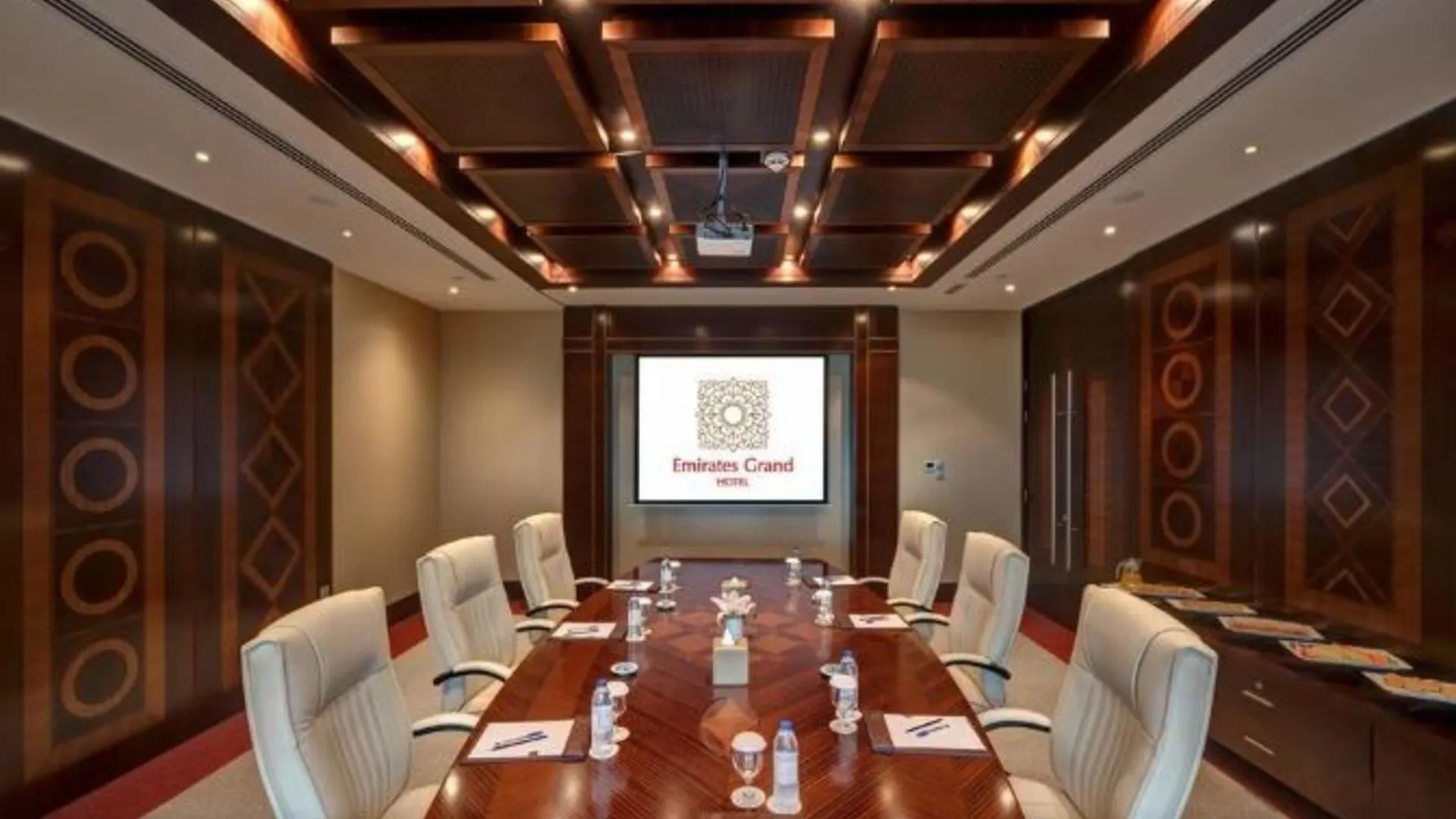 Residence Inn By Marriott Sheikh Zayed Road, Dubai Hotel
