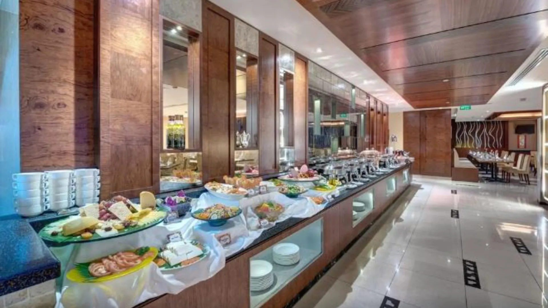 Residence Inn By Marriott Sheikh Zayed Road, Dubaï