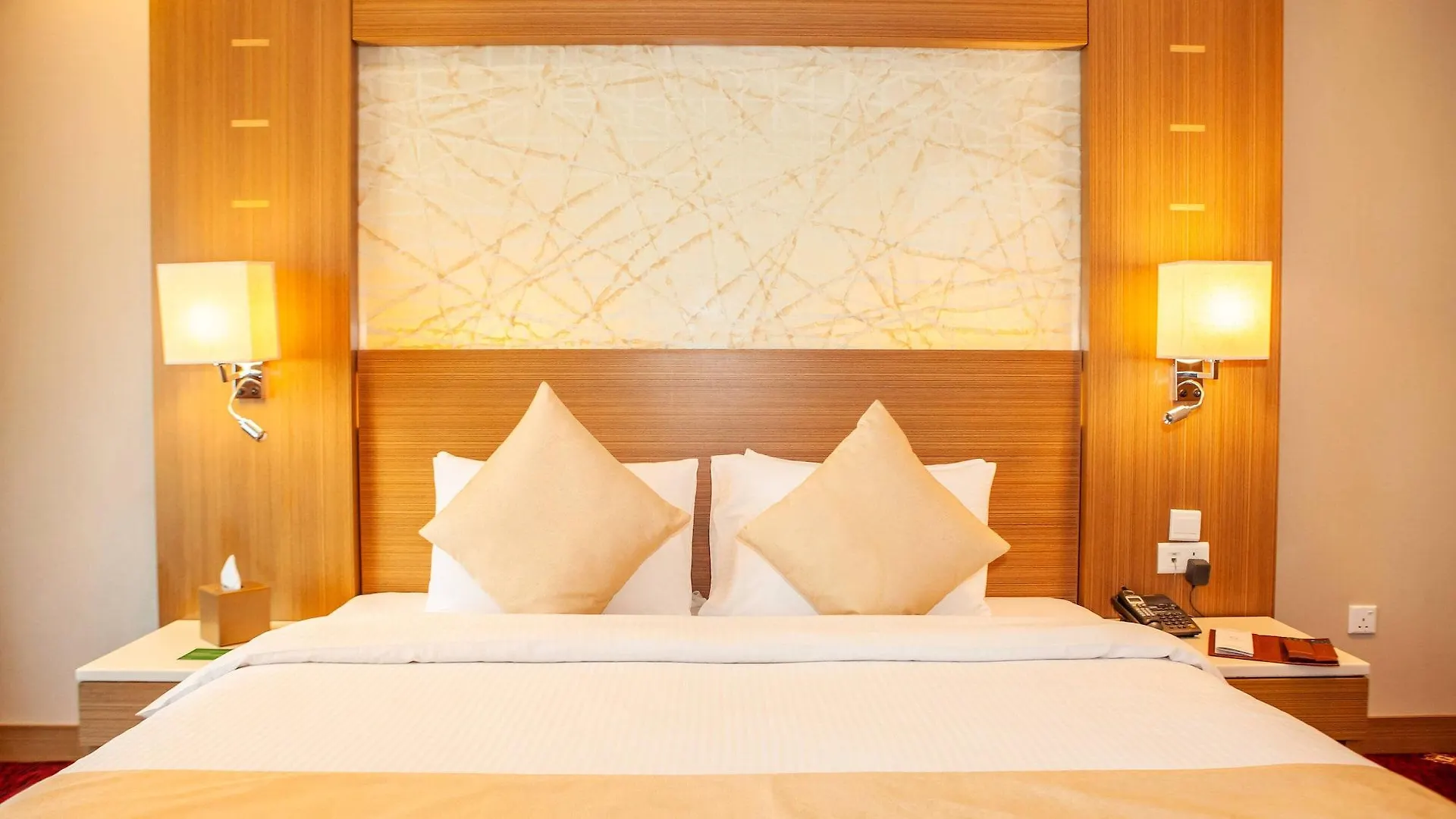 Residence Inn By Marriott Sheikh Zayed Road, Dubai 4*,