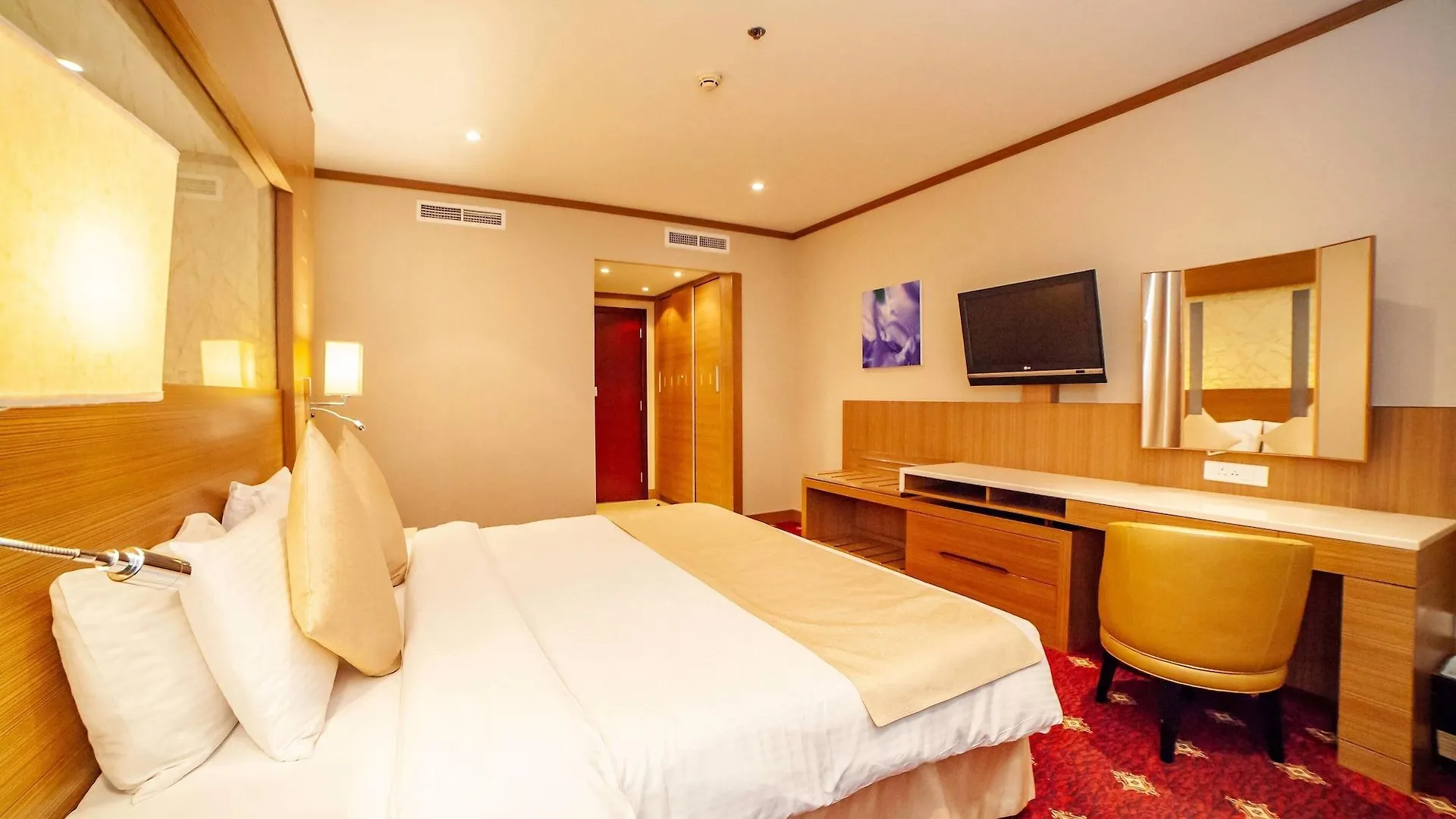 Residence Inn By Marriott Sheikh Zayed Road, Dubai Hotel